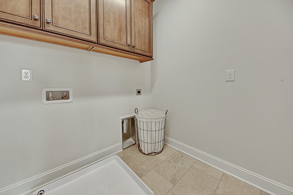 Image #33 for Martin