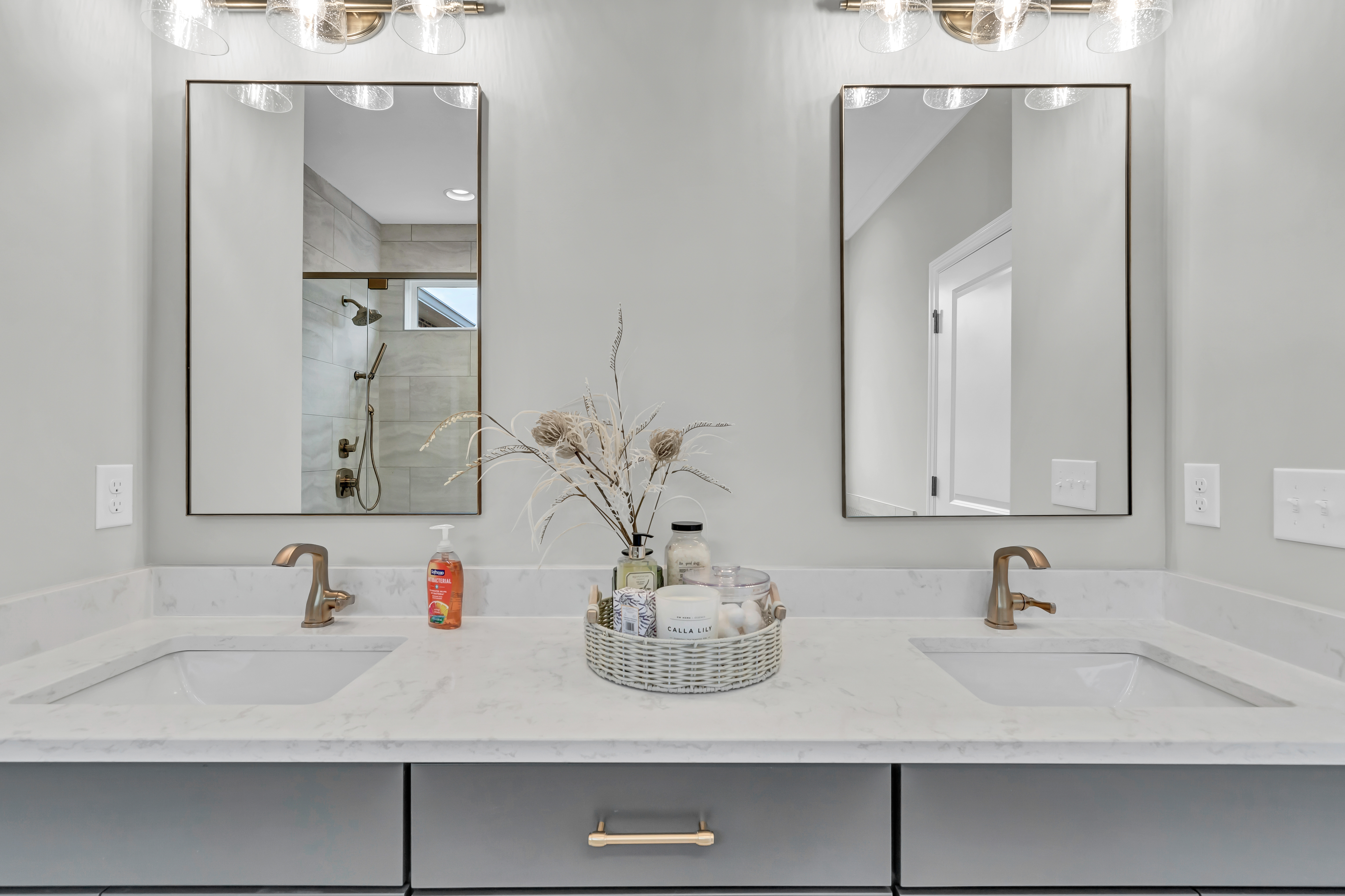 VIN Lot 22- Photo 18