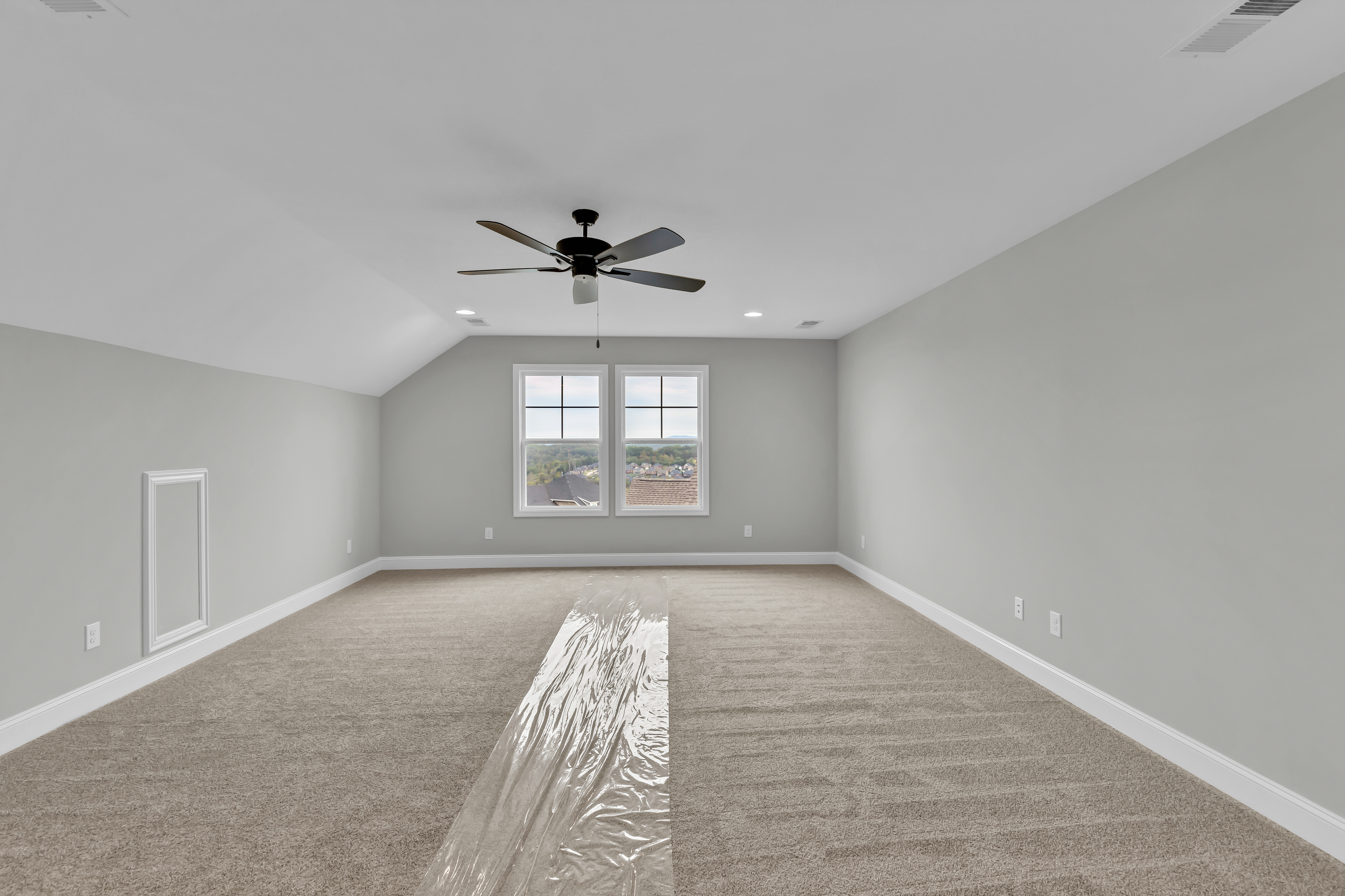 VIN Lot 22- Photo 22