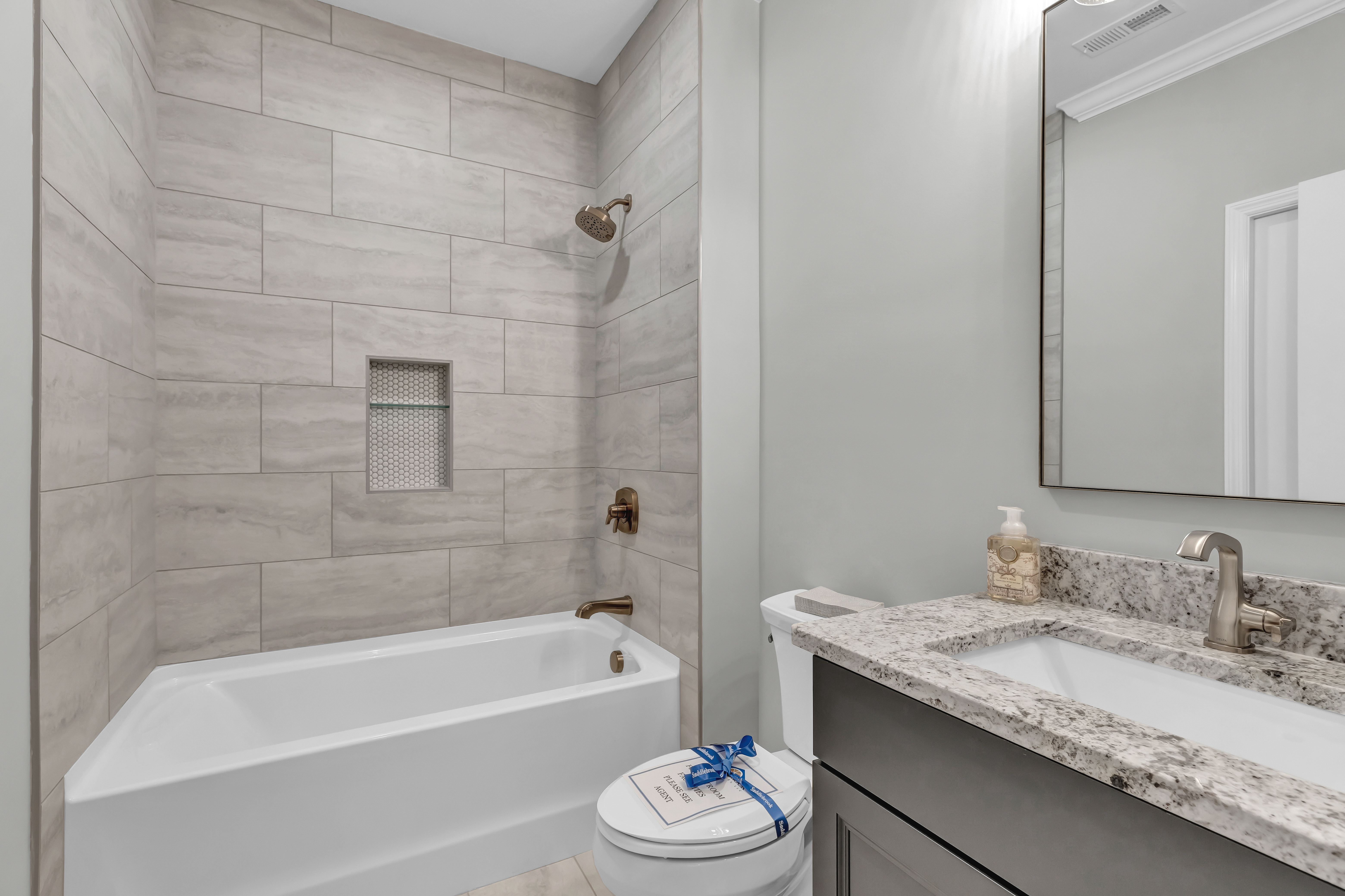 VIN Lot 22- Photo 23