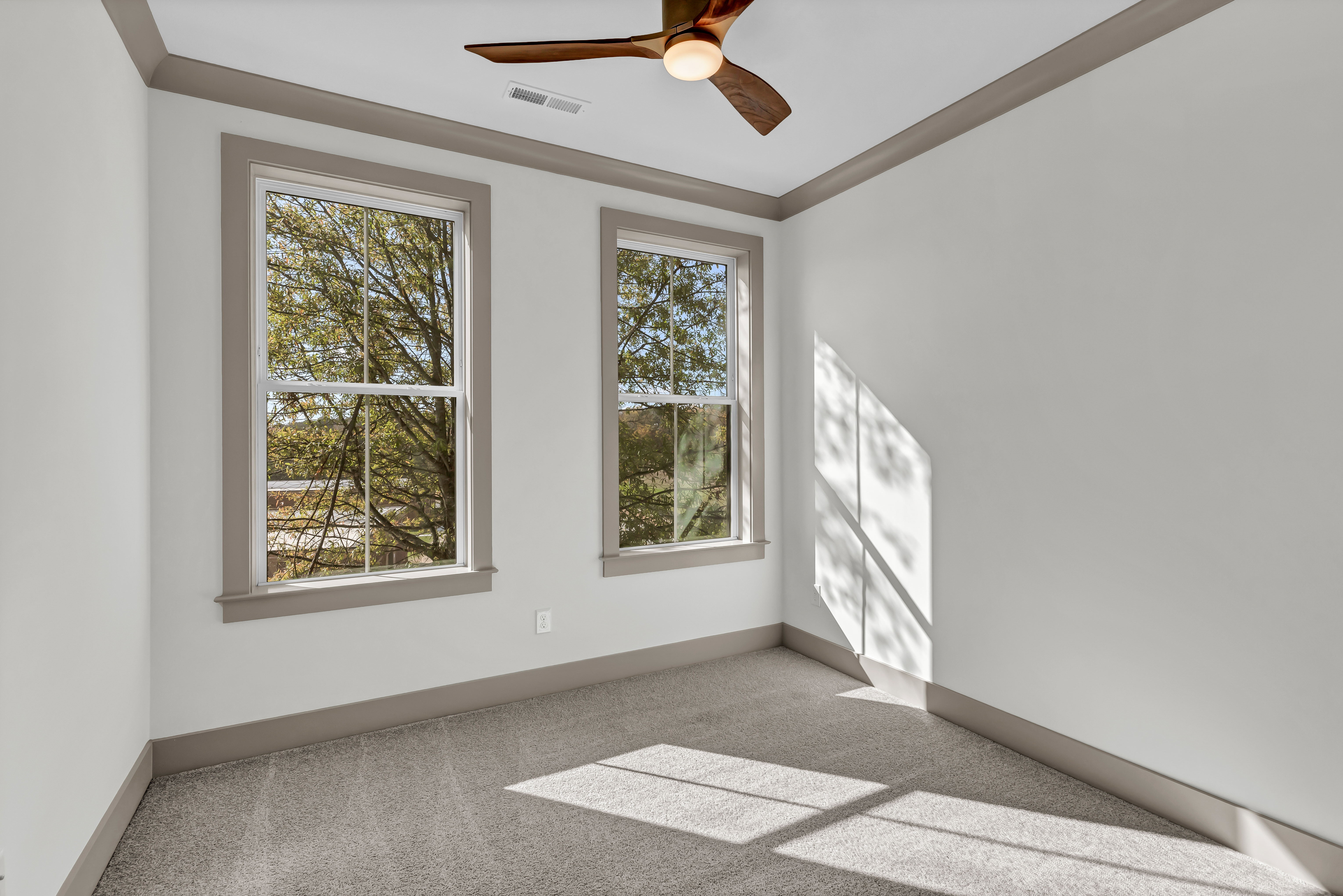 Lot 31 – 1818 Thunderhead- Photo 23