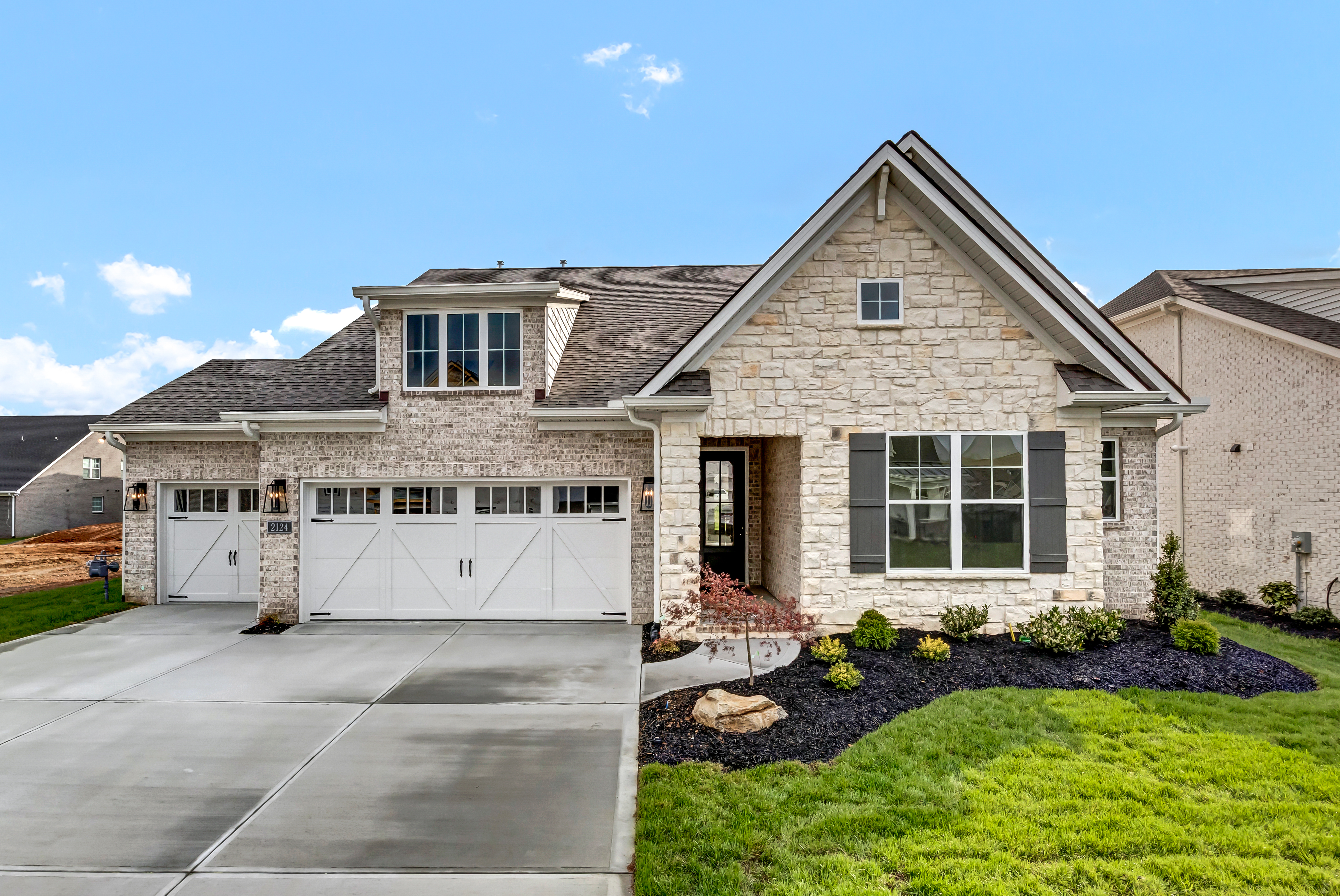 IRON 27 – Barberry F- Photo 1