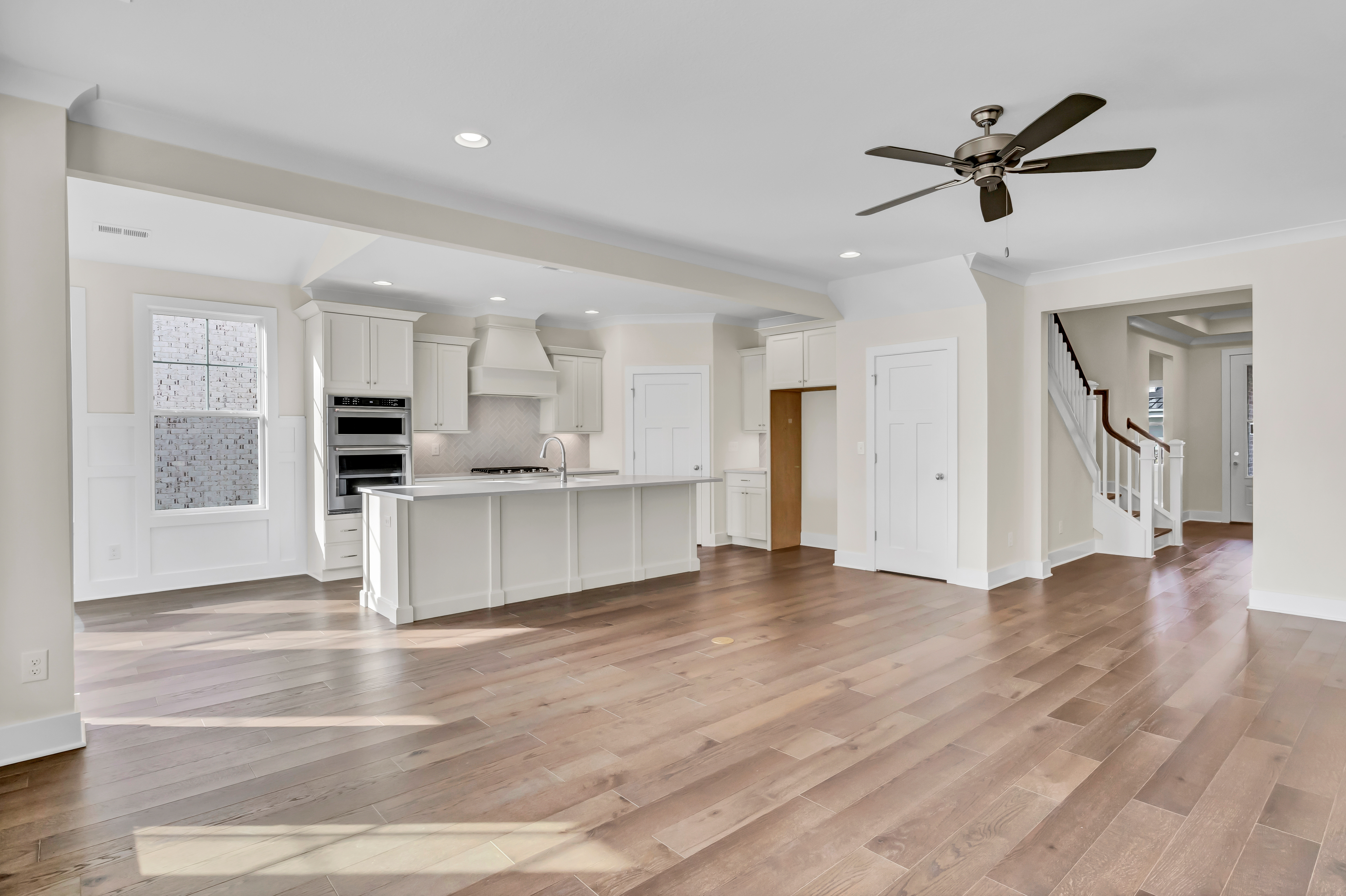 IRON 27 – Barberry F- Photo 7