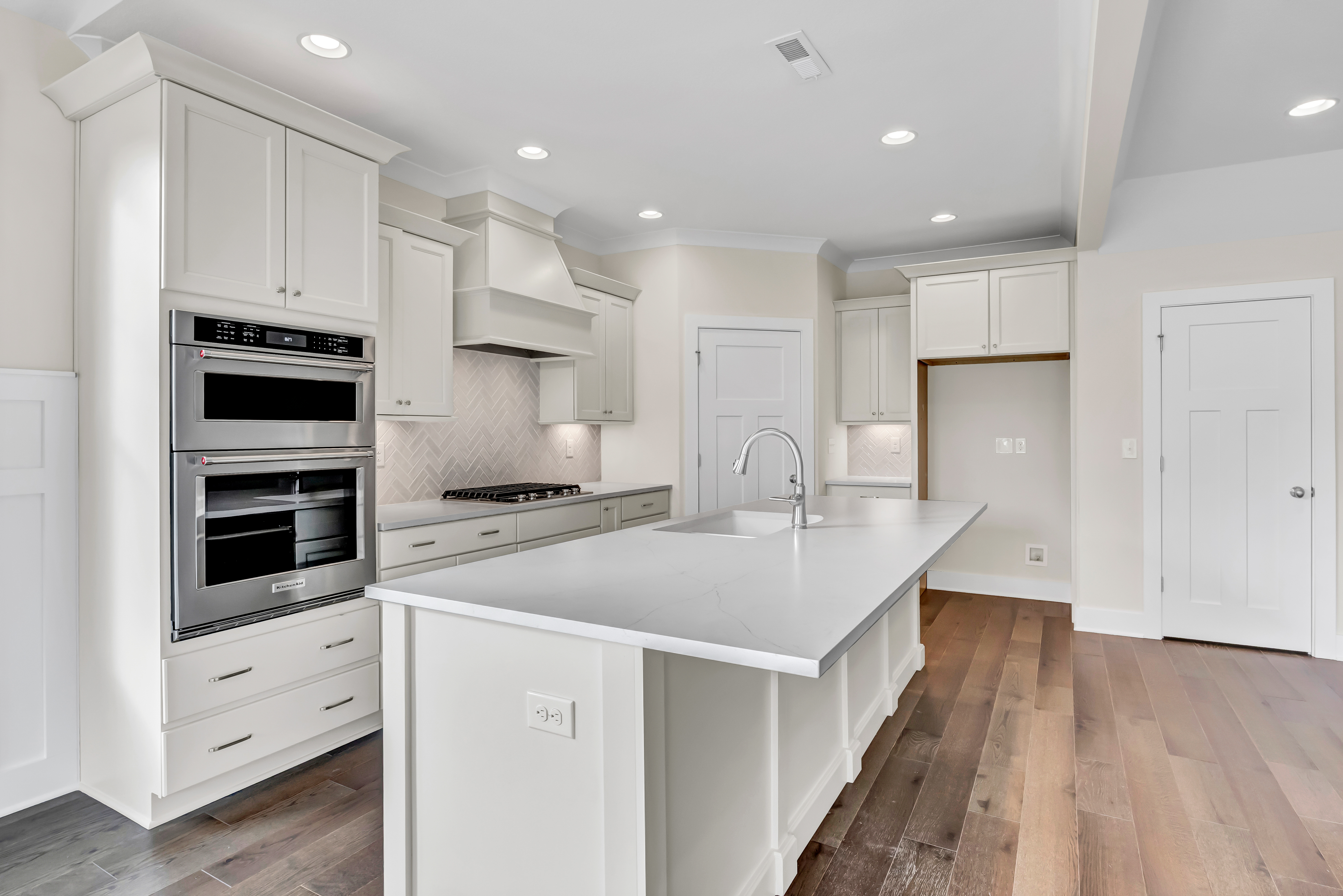 IRON 27 – Barberry F- Photo 8